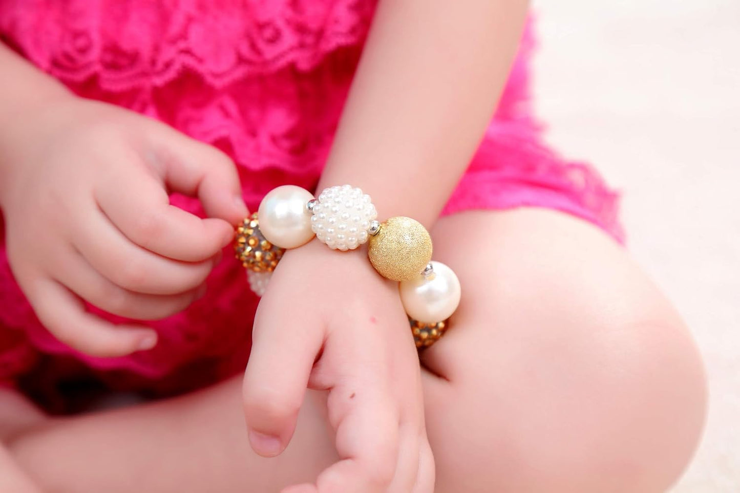 Girls Gold Chunky Bubblegum Beaded Necklace & Bracelet Set as Gifts