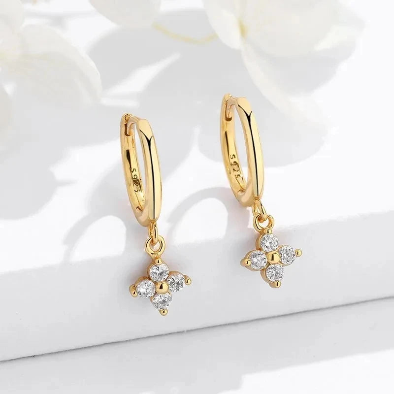925 Silver Needle Zircon Four Leaf Hoop Earrings for Women Girls Fashion Huggies Party Wedding Jewelry Gift