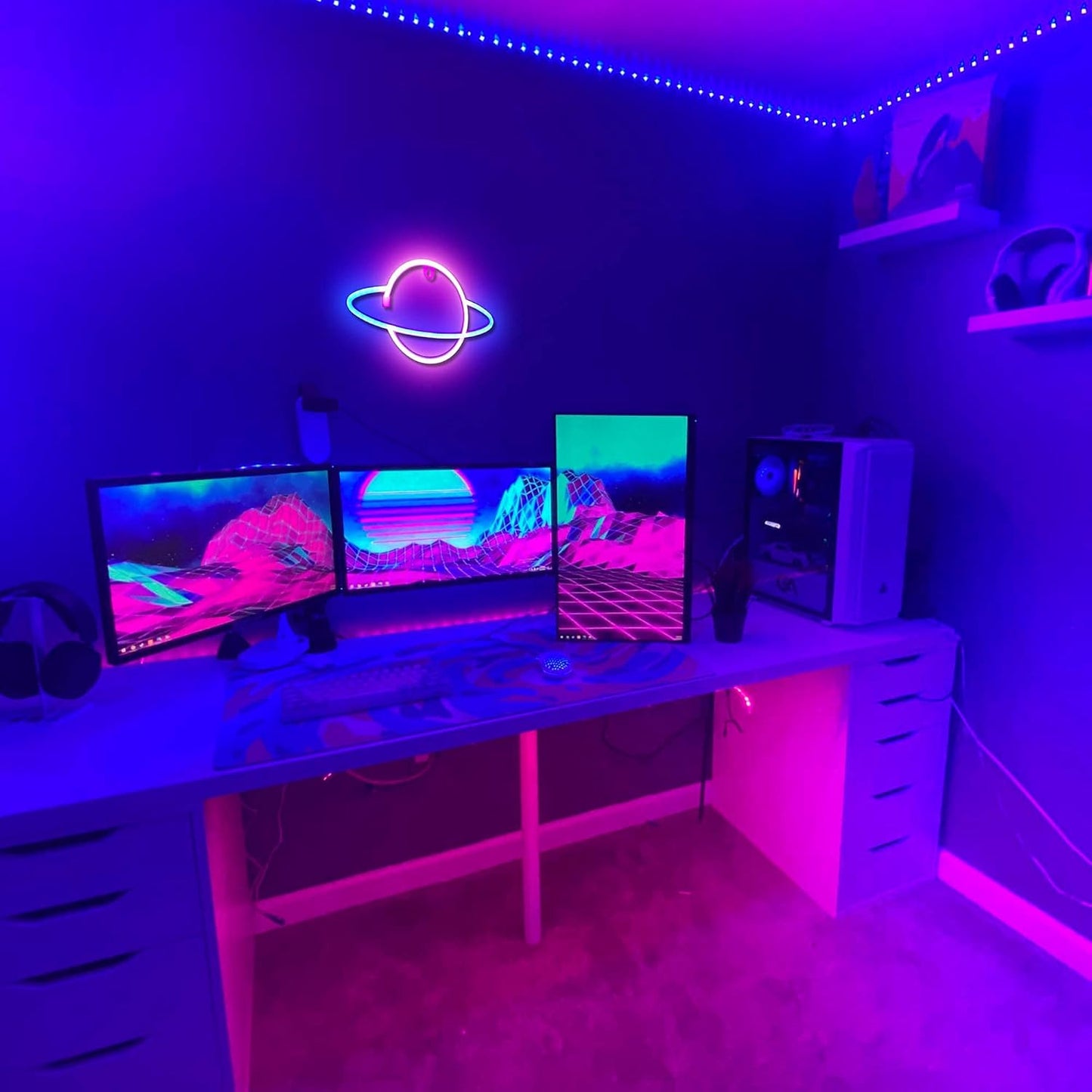Planet Neon Sign - USB Powered Saturn LED Light with On/Off Switch, Planet Led Sign for Wall Decor - Aesthetic Hanging Saturn Neon Light for Bedroom, Gaming Room