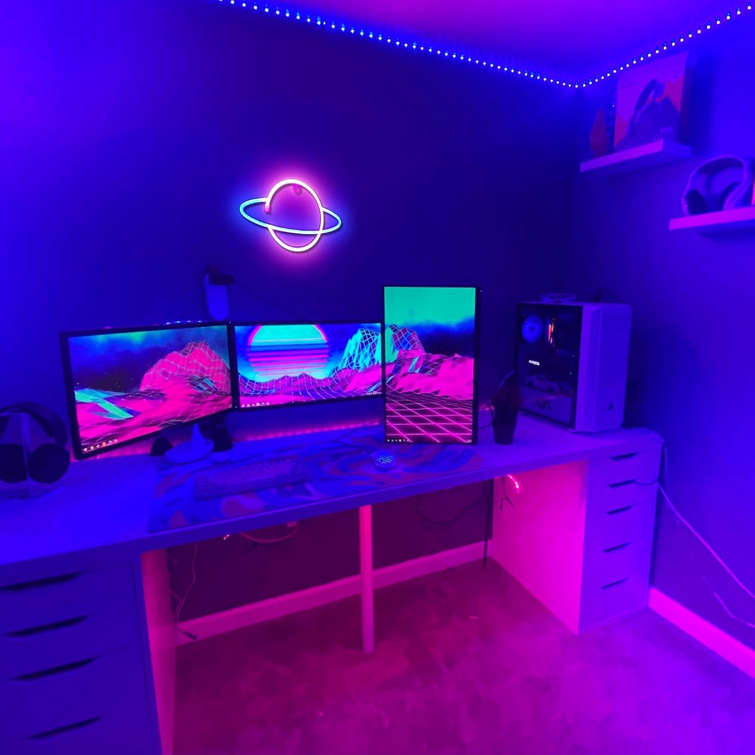 Planet Neon Sign - USB Powered Saturn LED Light with On/Off Switch, Planet Led Sign for Wall Decor - Aesthetic Hanging Saturn Neon Light for Bedroom, Gaming Room